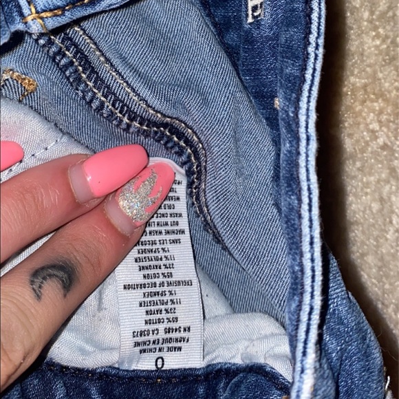 Shorts - Picture 4 of 4